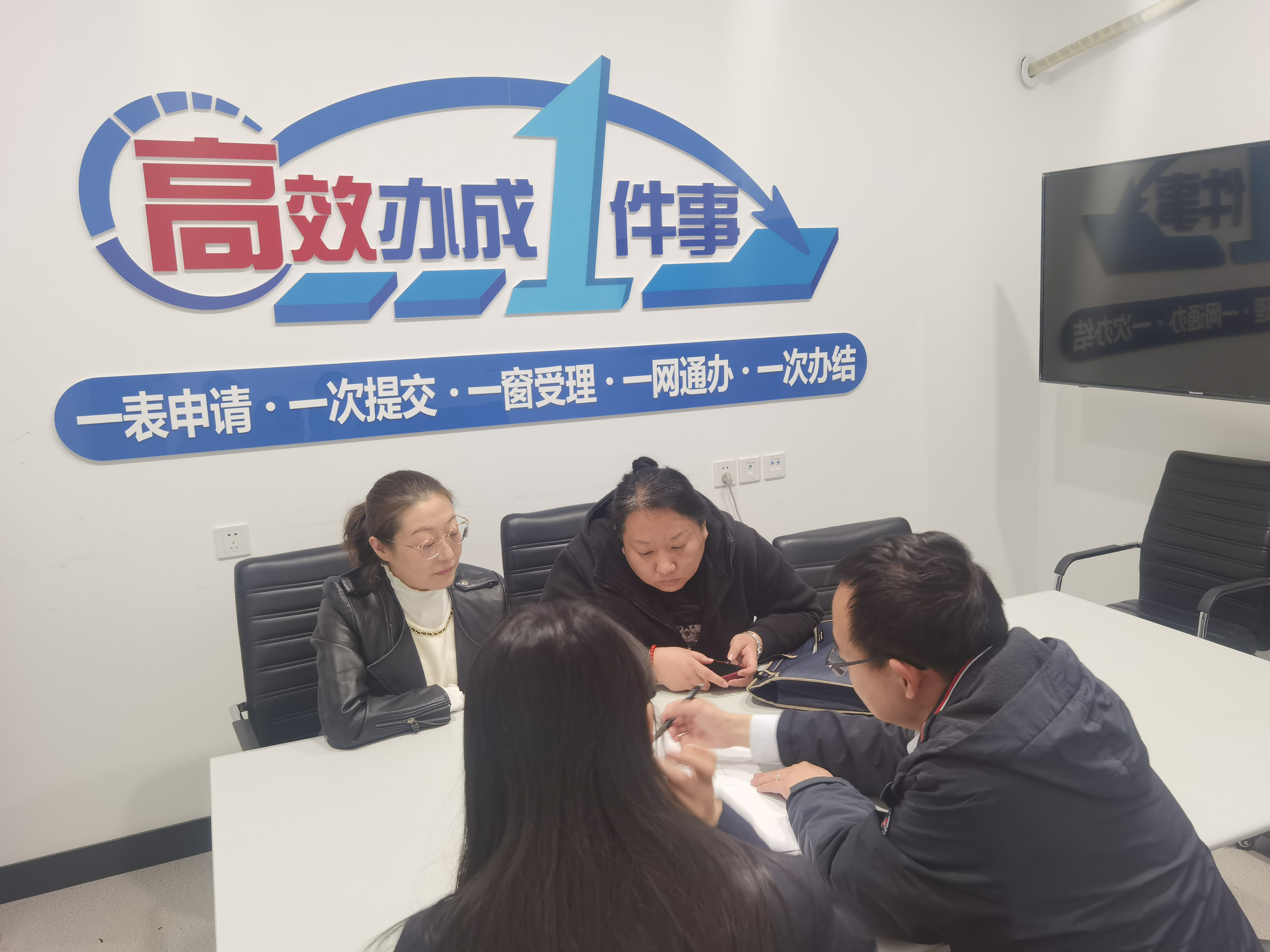 2025新澳门正版免费的全面释义、解释与落实、实时解答解释落实